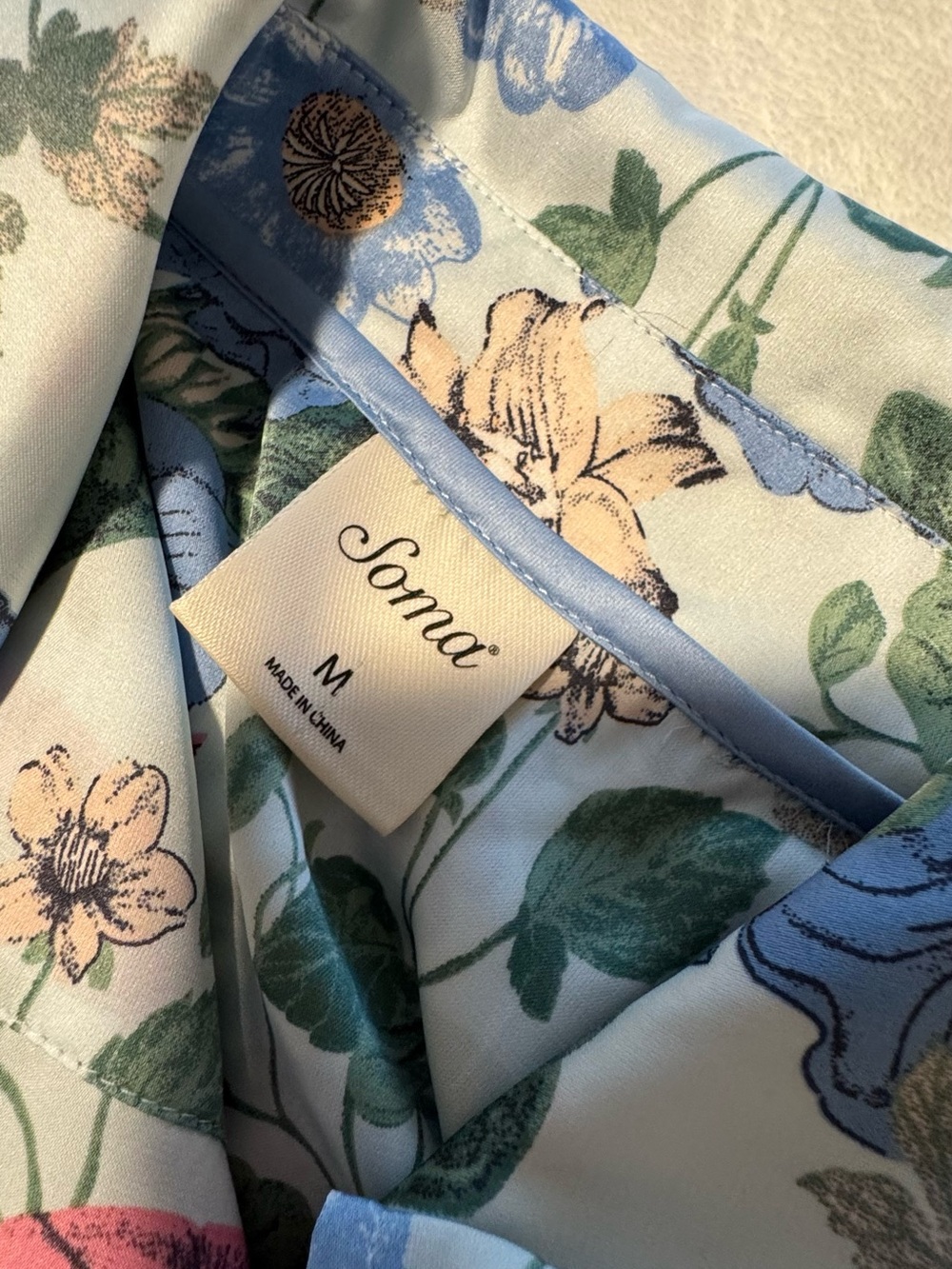 Soma Pajama Top Long Sleeve Sleep Shirt Blue Pink Floral Print Top